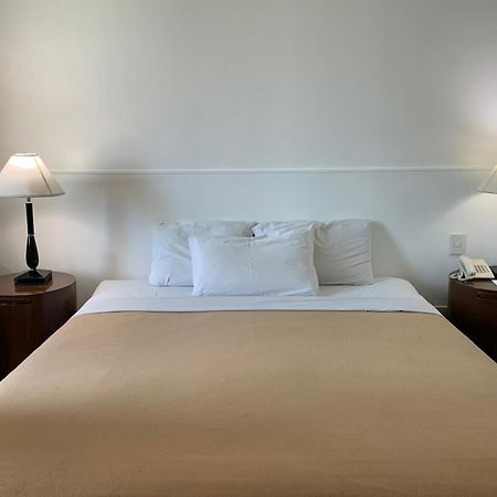 Pearl Manila Hotel Eksteriør bilde