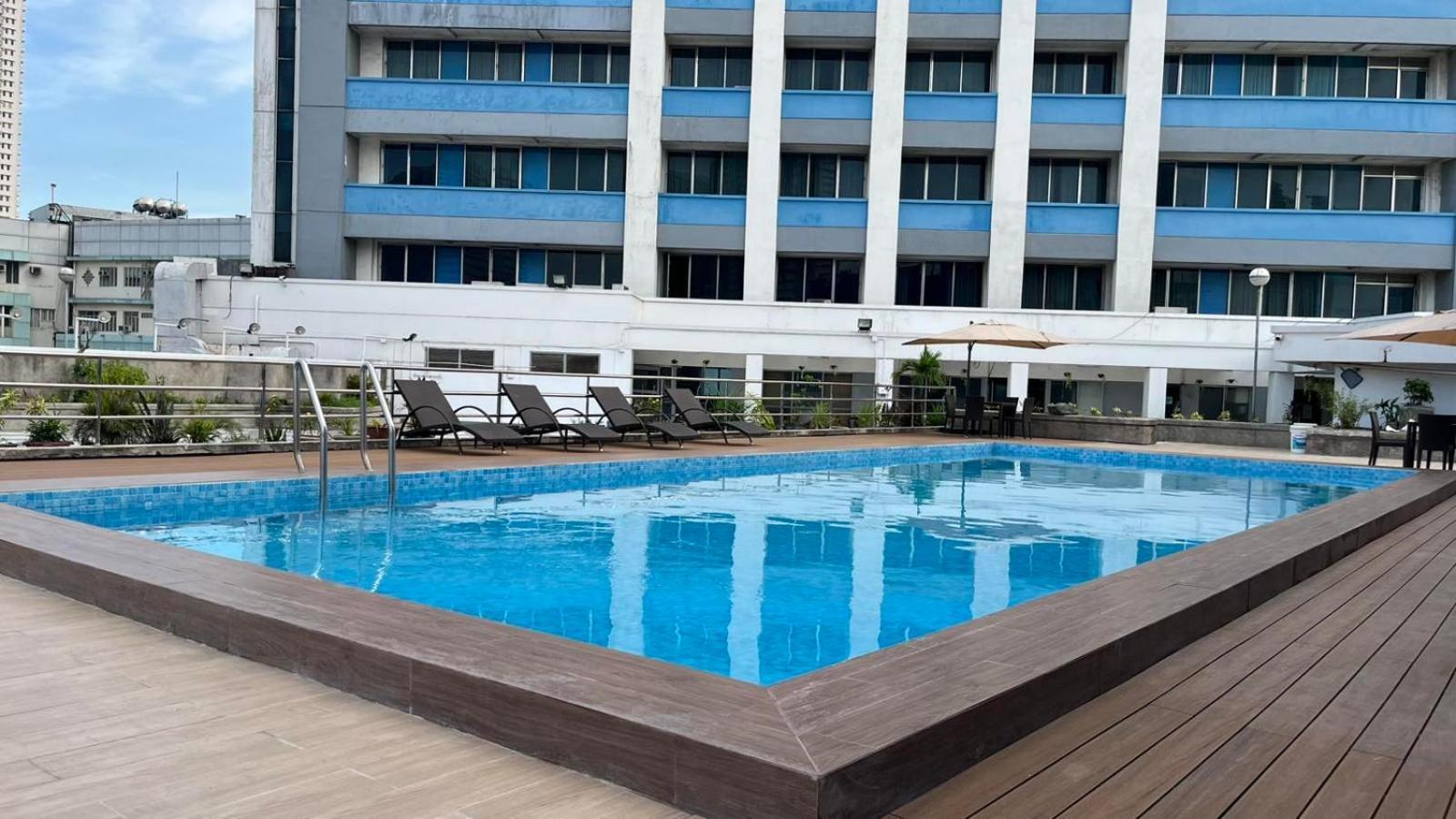 Pearl Manila Hotel Eksteriør bilde