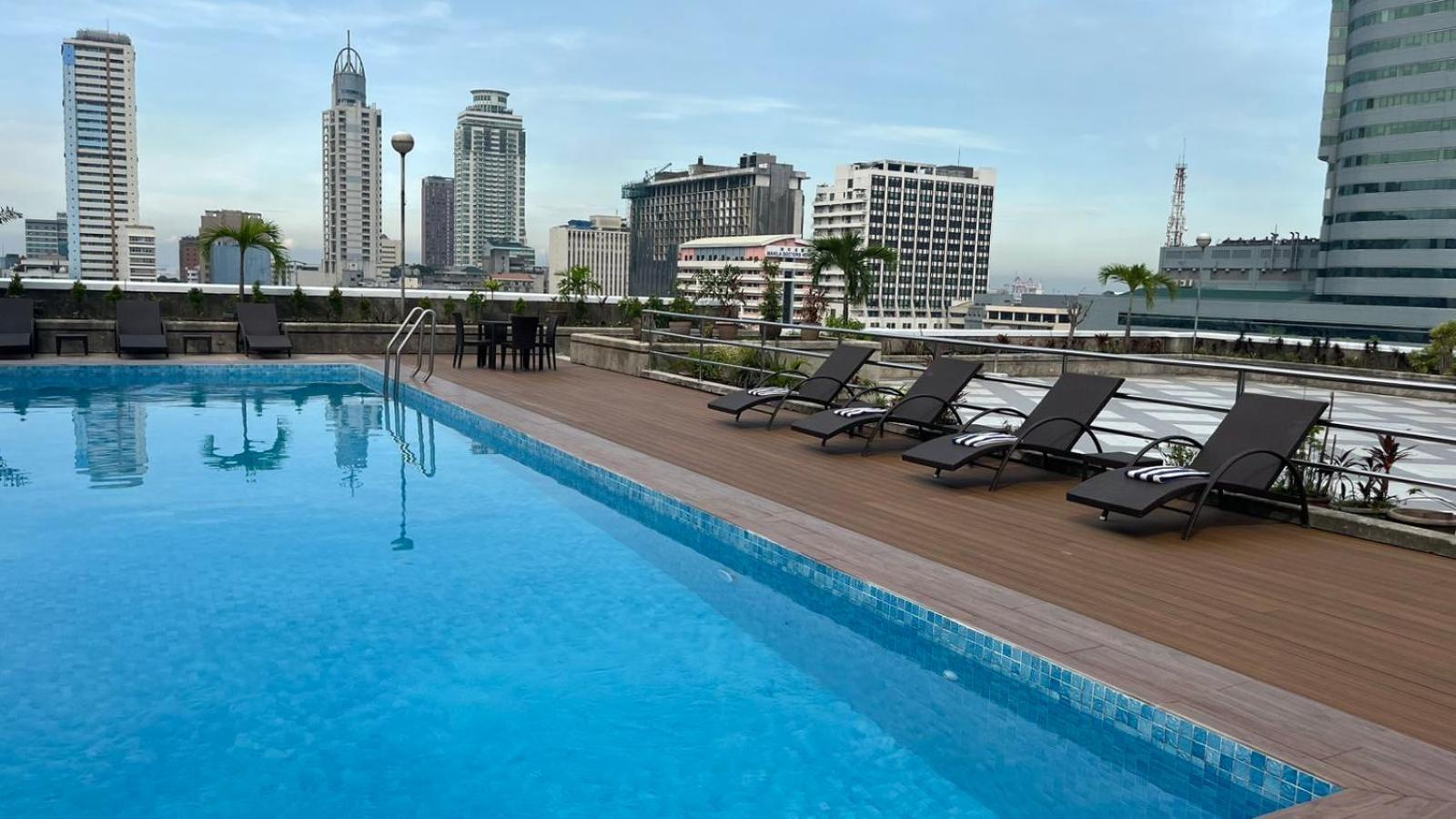 Pearl Manila Hotel Eksteriør bilde